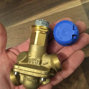 Vyvažovací ventil DANFOSS AB-QM DN 15 450 l/h bez měřících koncovek